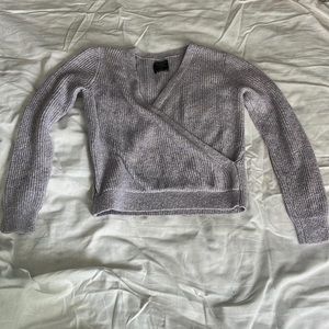 Abercrombie & Fitch purple sweater